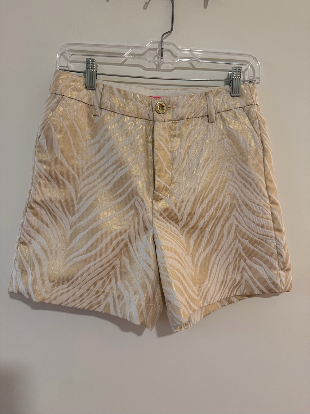 *NWT* Lilly Pulitzer Callahan High Rise Short Now You Zee Me Brocade Gold Zebra